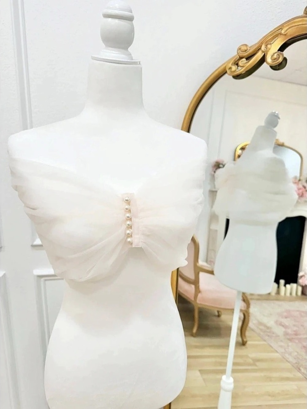NWT Petite Mariée Gia Ivory Tulle Bridal Shrug Size M